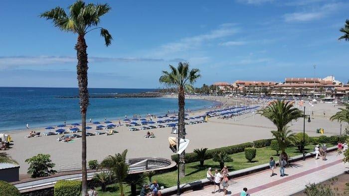 Playa-de-Las-Vistas-near-Los-Cristianos-Tenerife